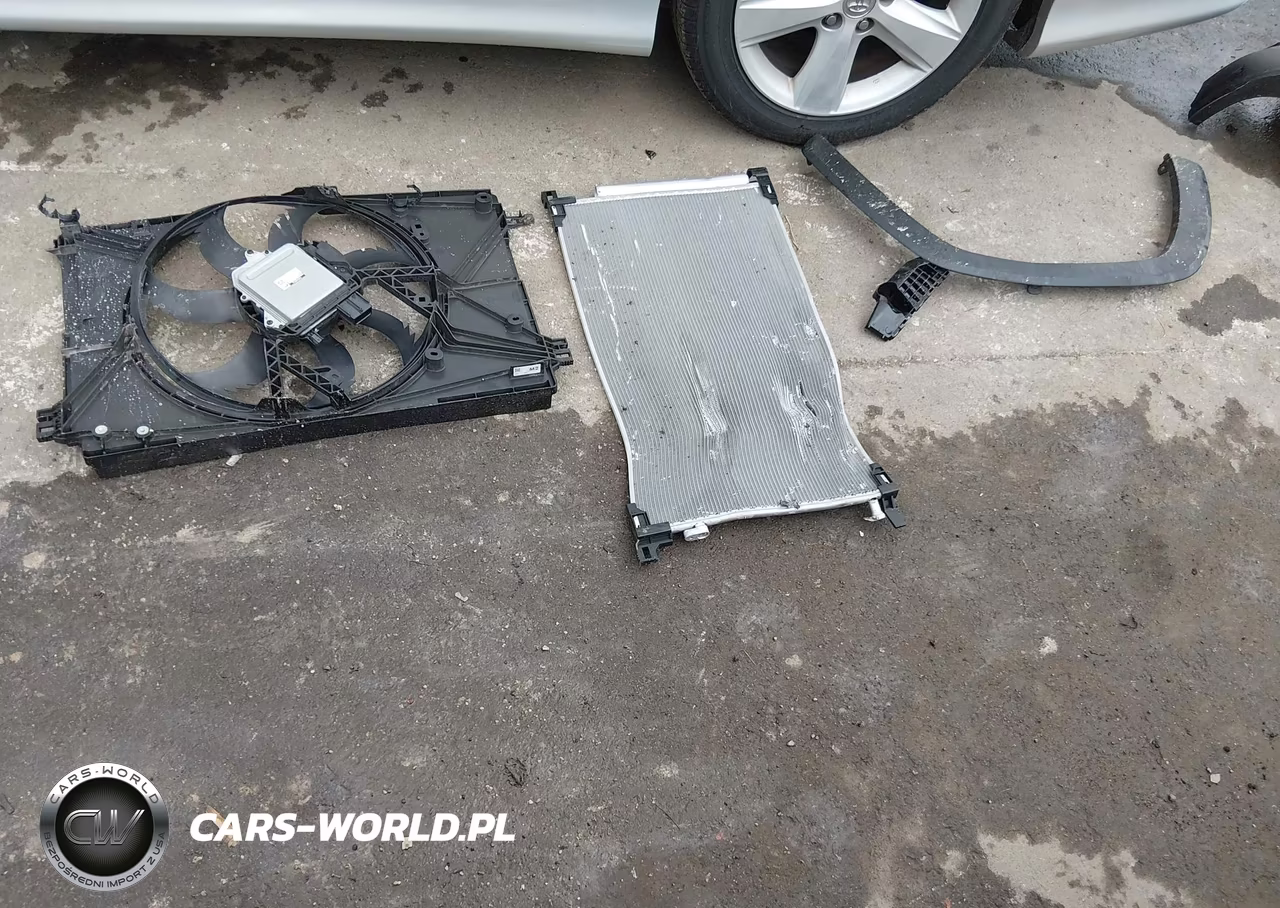 2025 Toyota Rav4 Hybrid Le VIN:JTMLWRFVXSD336754 - 12