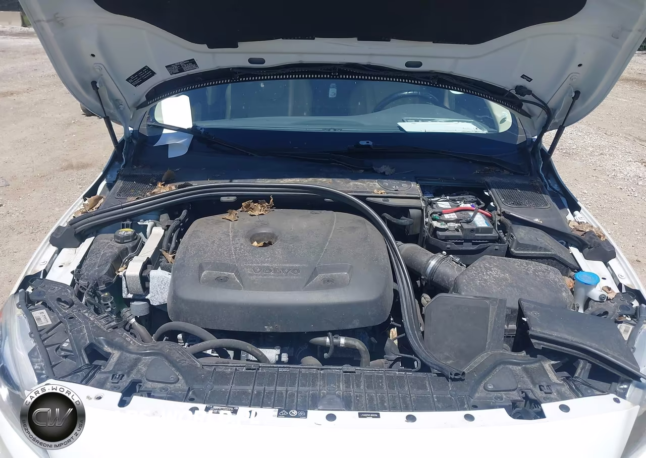 2018 Volvo S60 Inscription T5 Platinum VIN:LYV402TM7JB161784 - 10