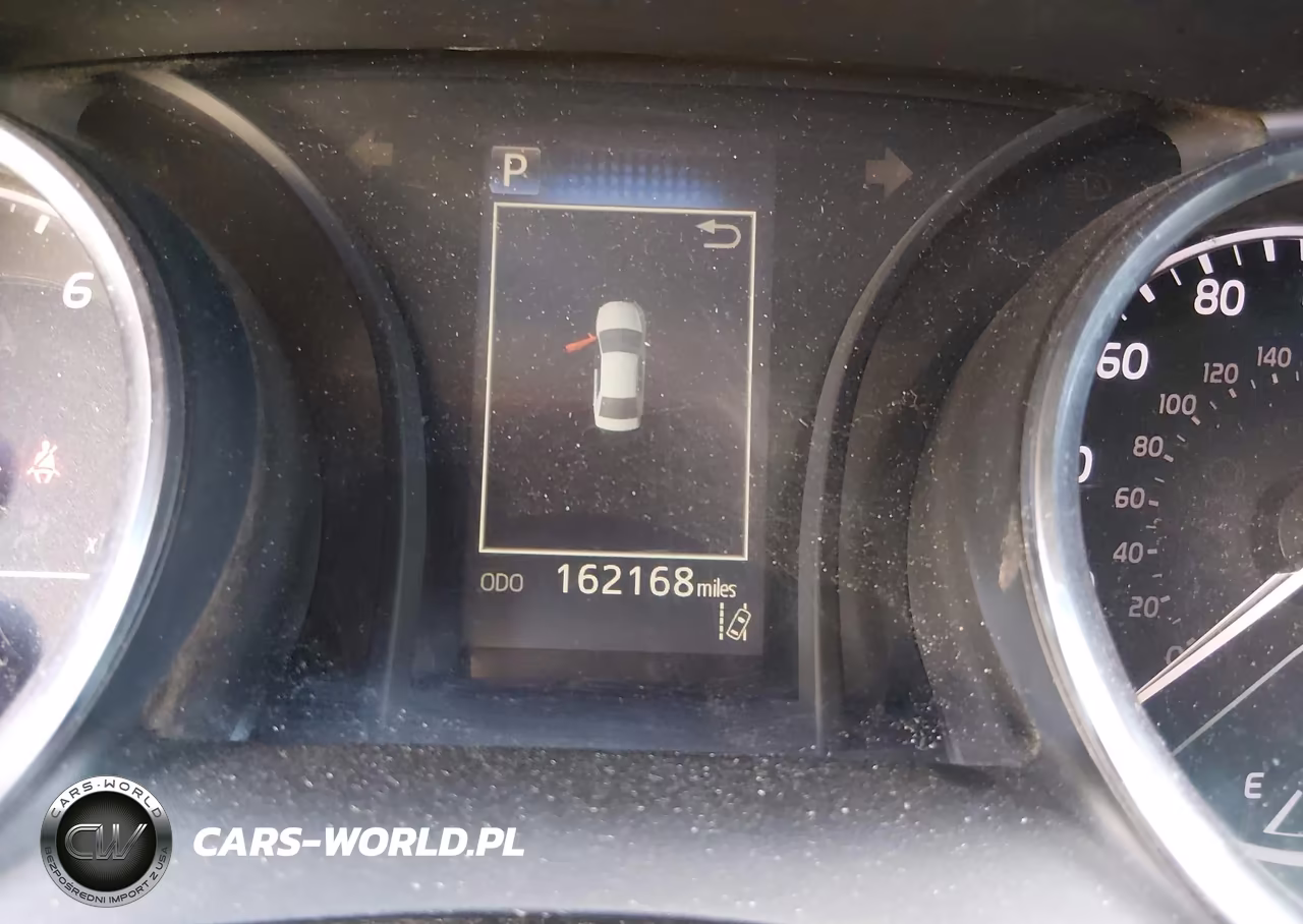 2018 Toyota Camry Le VIN:4T1B11HK2JU014702 - 15