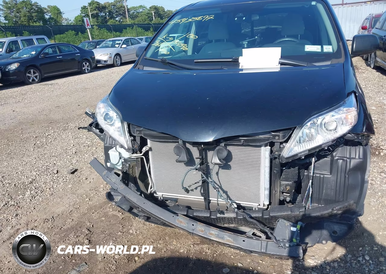 2020 Toyota Sienna L VIN:5TDZZ3DC5LS069318 - 6