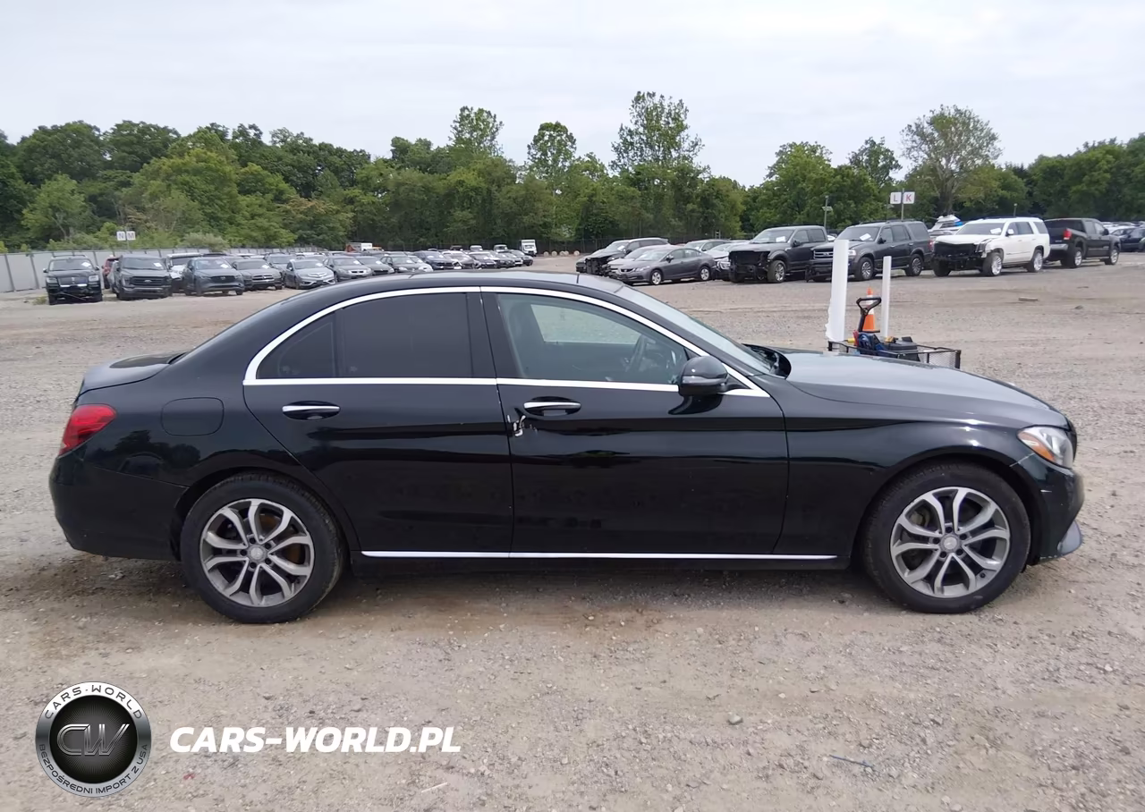 2017 Mercedes-Benz C 300 4Matic-Luxury 4Matic-Sport 4Matic VIN:WDDWF4KBXHR235680 - 13
