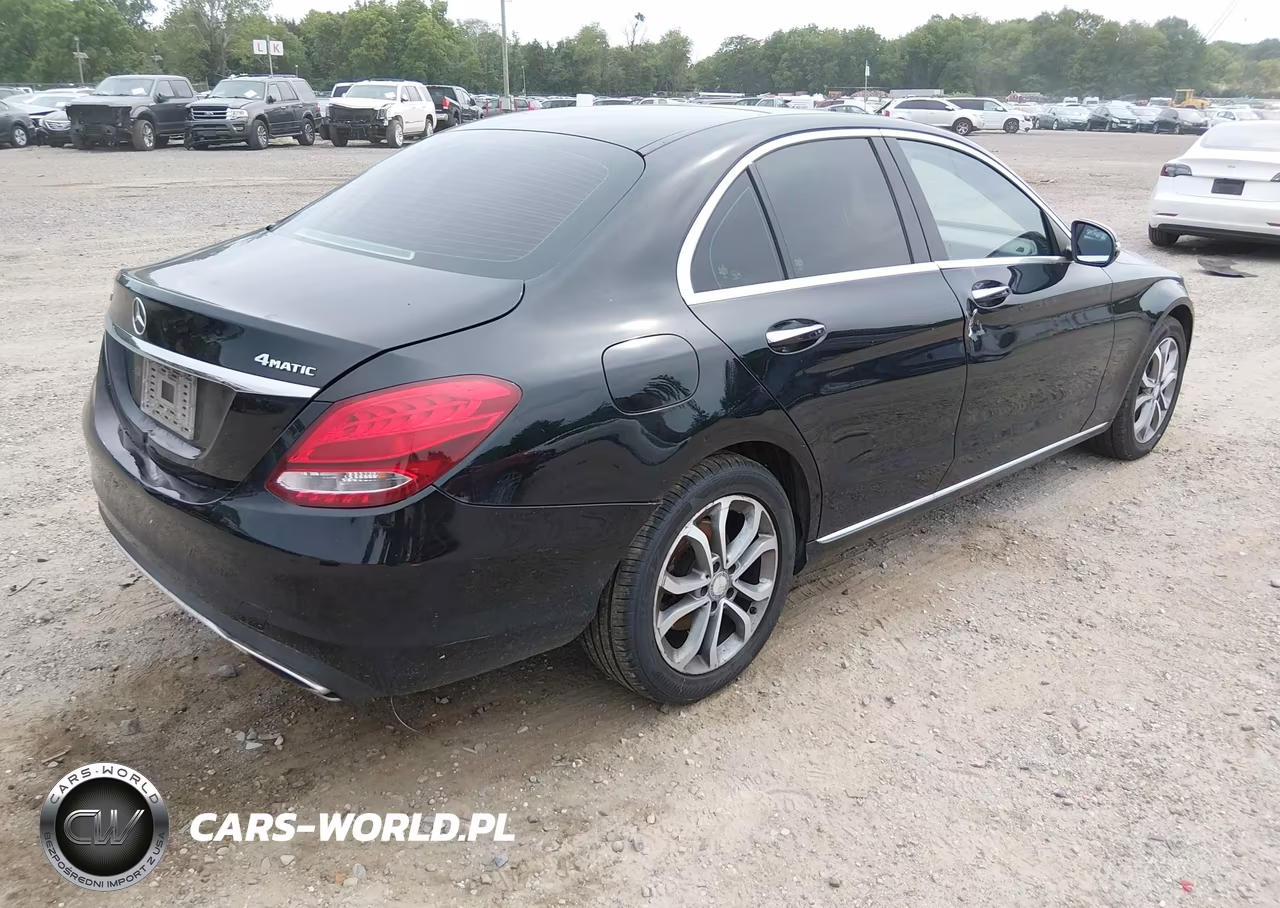 2017 Mercedes-Benz C 300 4Matic-Luxury 4Matic-Sport 4Matic VIN:WDDWF4KBXHR235680 - 4