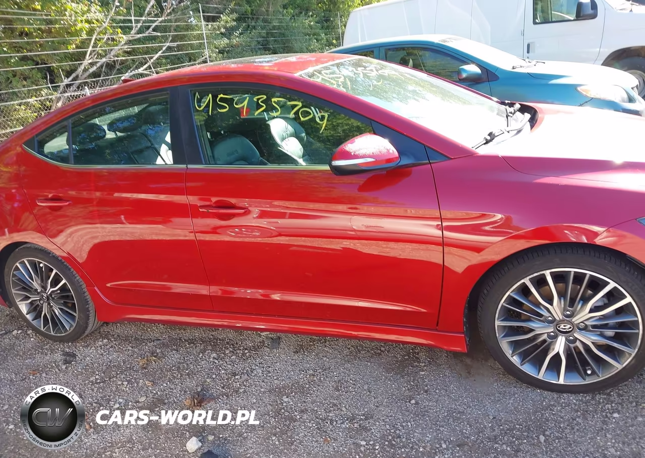 2018 Hyundai Elantra Sport VIN:KMHD04LB9JU530236 - 13