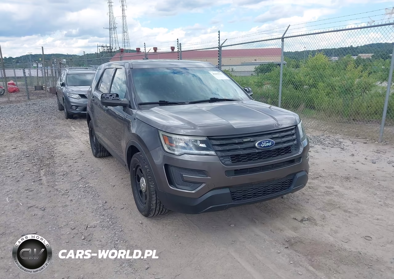 2017 Ford Utility Police Interceptor – zdjęcie 1 z 16