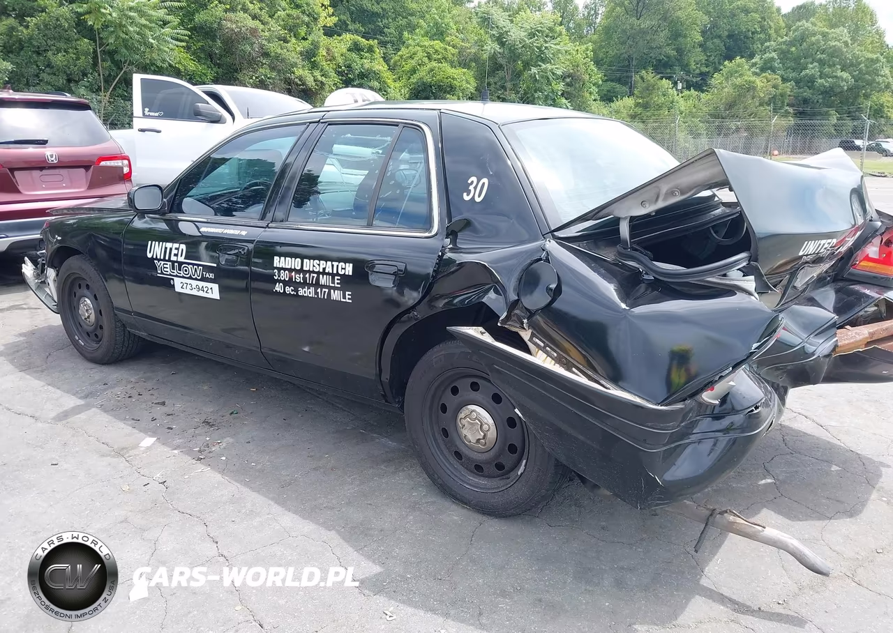 2010 Ford Crown Victoria Police-Police Interceptor VIN:2FABP7BV3AX135987 - 3