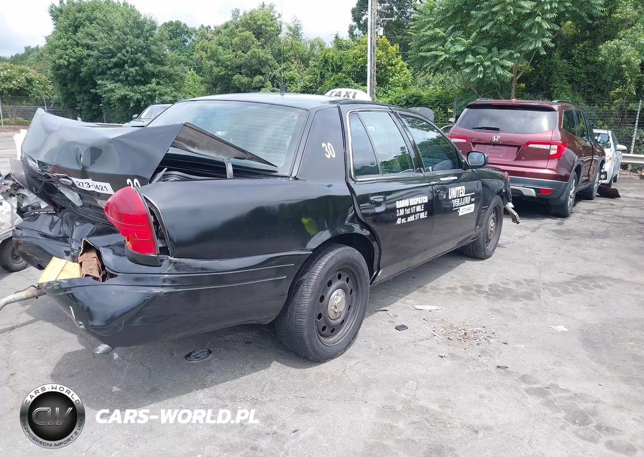2010 Ford Crown Victoria Police-Police Interceptor VIN:2FABP7BV3AX135987 - 4