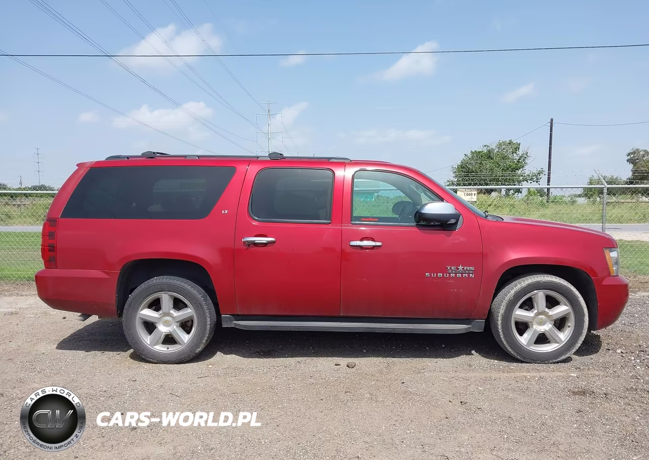2013 Chevrolet Suburban Lt VIN:1GNSCJE05DR101848 - 13