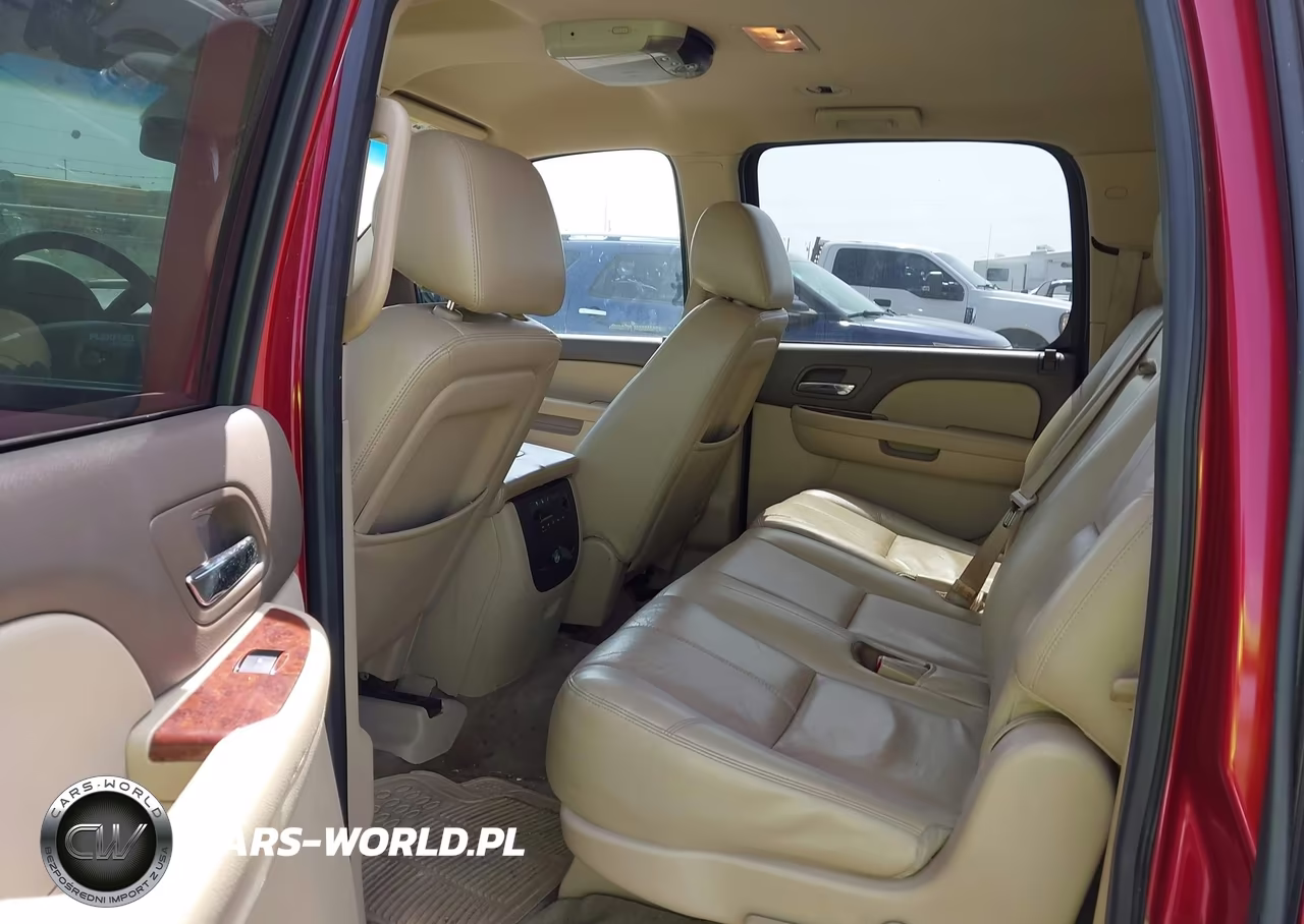 2013 Chevrolet Suburban Lt VIN:1GNSCJE05DR101848 - 8
