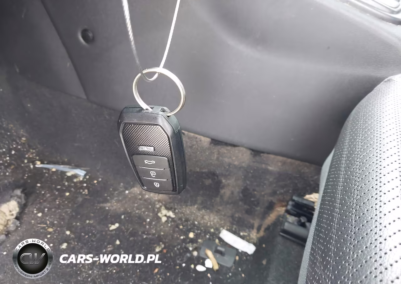 2018 Hyundai Kona Ultimate VIN:KM8K53A54JU130021 - 11
