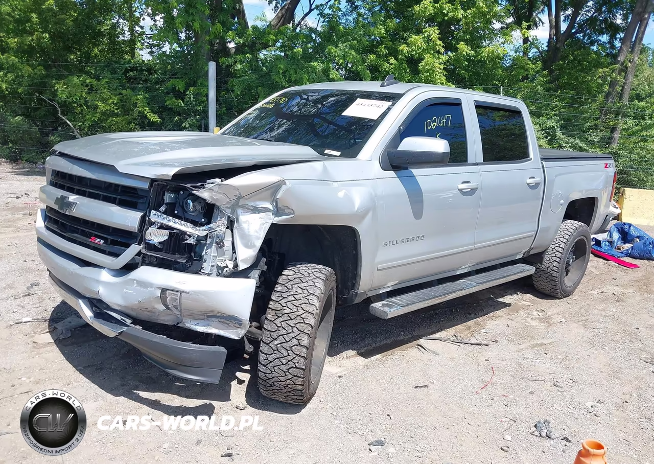 2018 Chevrolet Silverado 1500 Lt VIN:3GCUKRECXJG102647 - 2