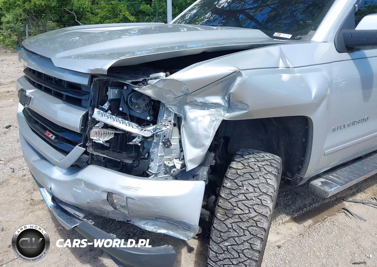 2018 Chevrolet Silverado 1500 Lt VIN:3GCUKRECXJG102647 - 6