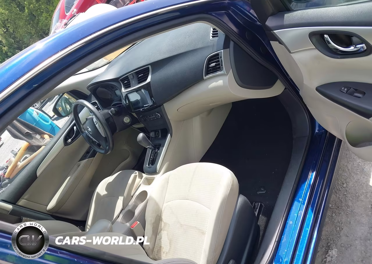 2017 Nissan Sentra S VIN:3N1AB7AP7HY333058 - 5