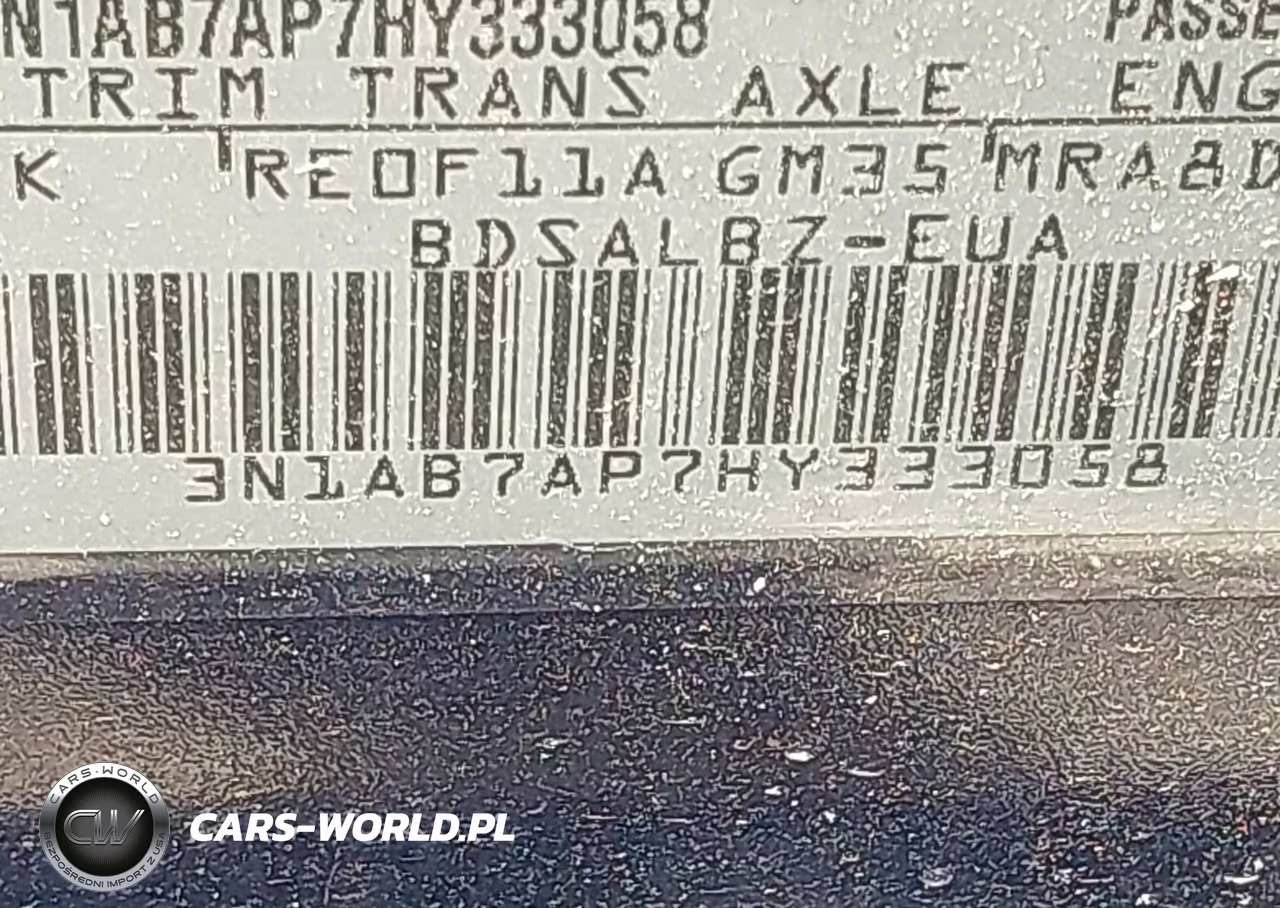 2017 Nissan Sentra S VIN:3N1AB7AP7HY333058 - 9