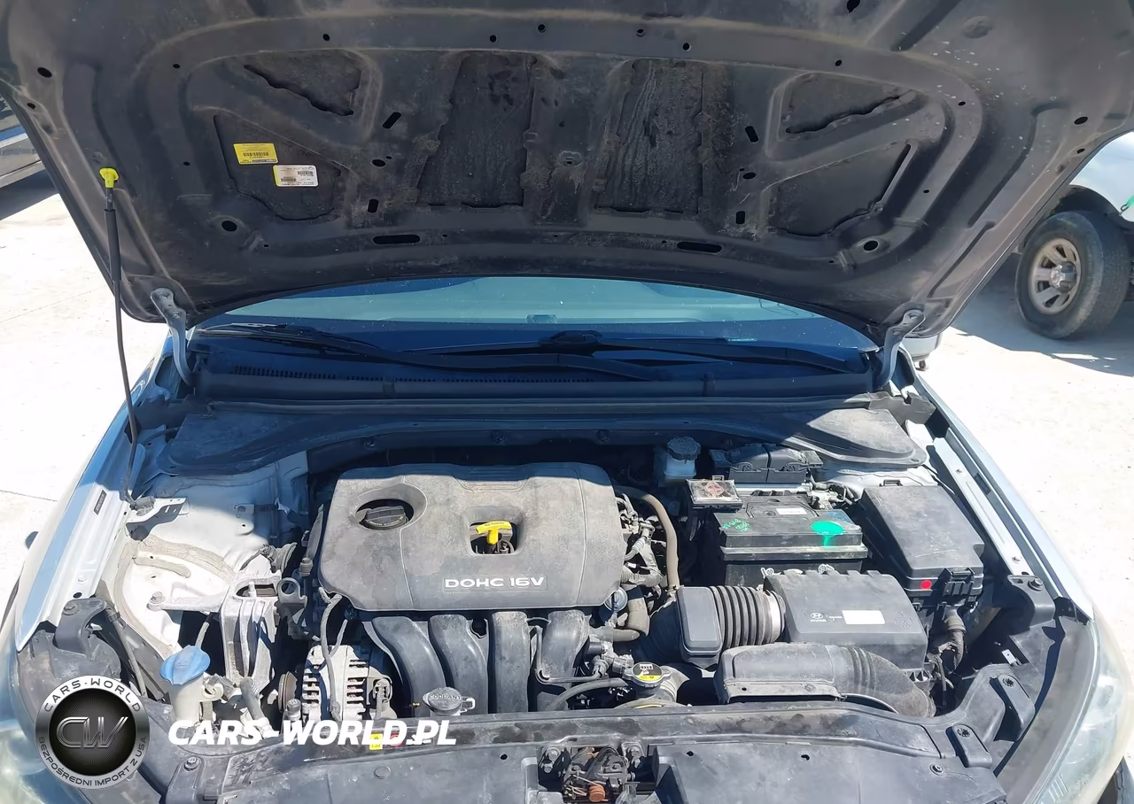 2018 Hyundai Elantra Sel VIN:5NPD84LF4JH397749 - 10