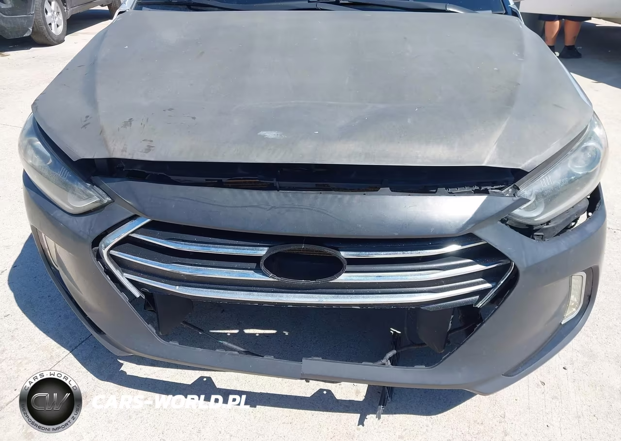 2018 Hyundai Elantra Sel VIN:5NPD84LF4JH397749 - 6