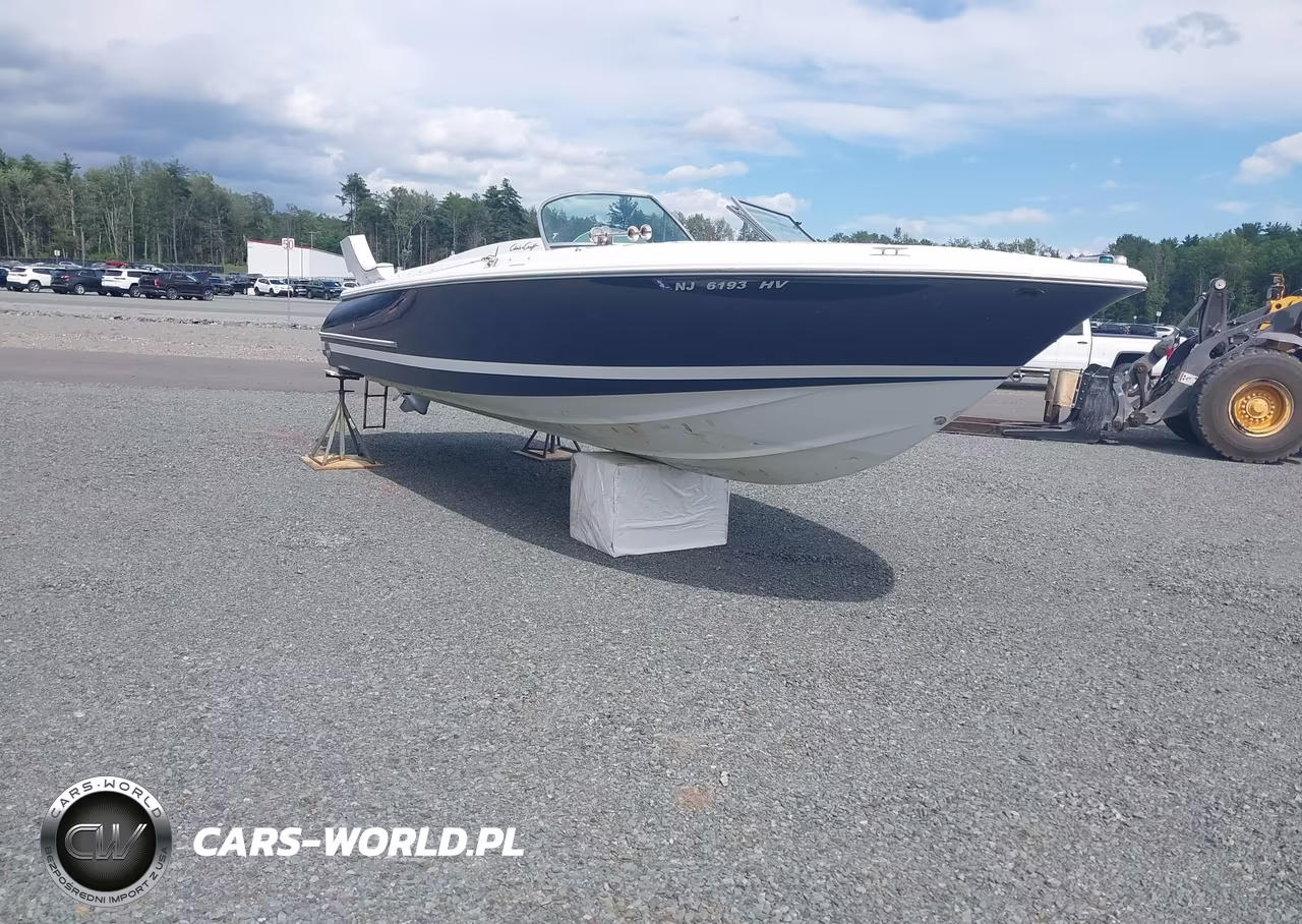 2002 Chris Craft 25 Launch