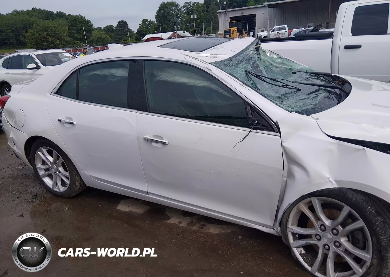 2015 Chevrolet Malibu 2Lz VIN:1G11G5SX9FF233896 - 13