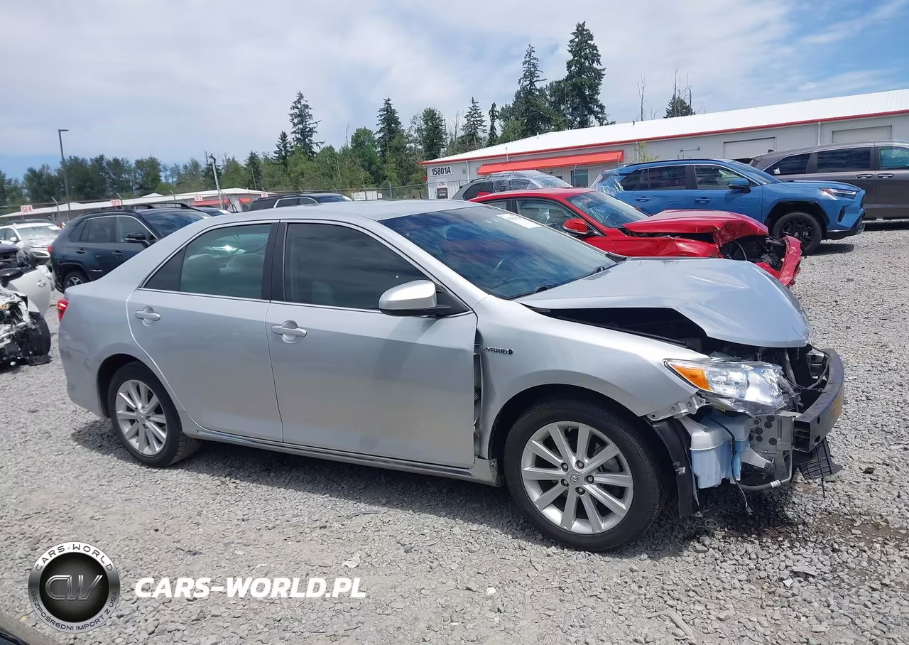 2014 Toyota Camry Hybrid Xle VIN:4T1BD1FK4EU102165 - 14
