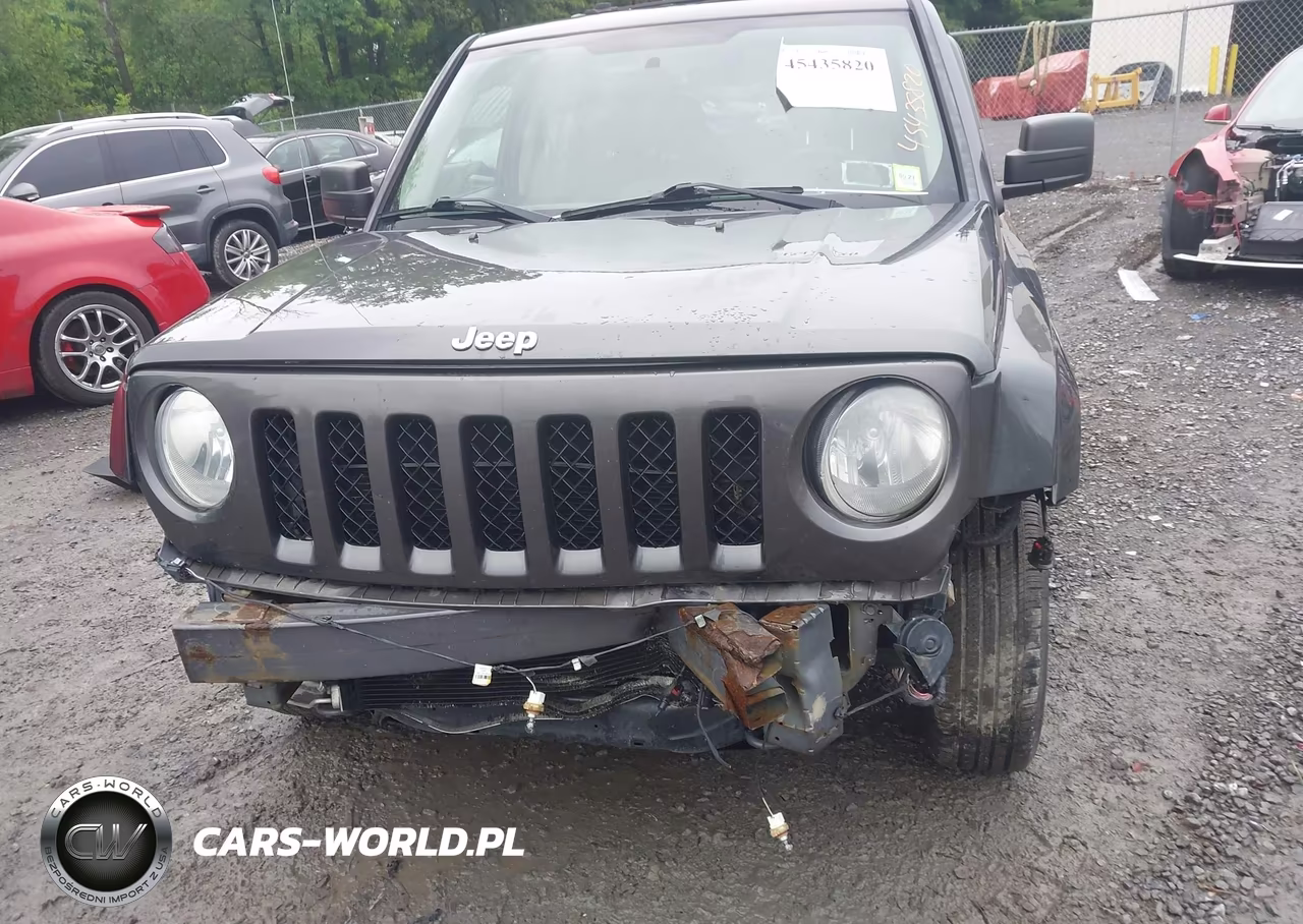 2015 Jeep Patriot Latitude VIN:1C4NJRFB6FD258573 - 6