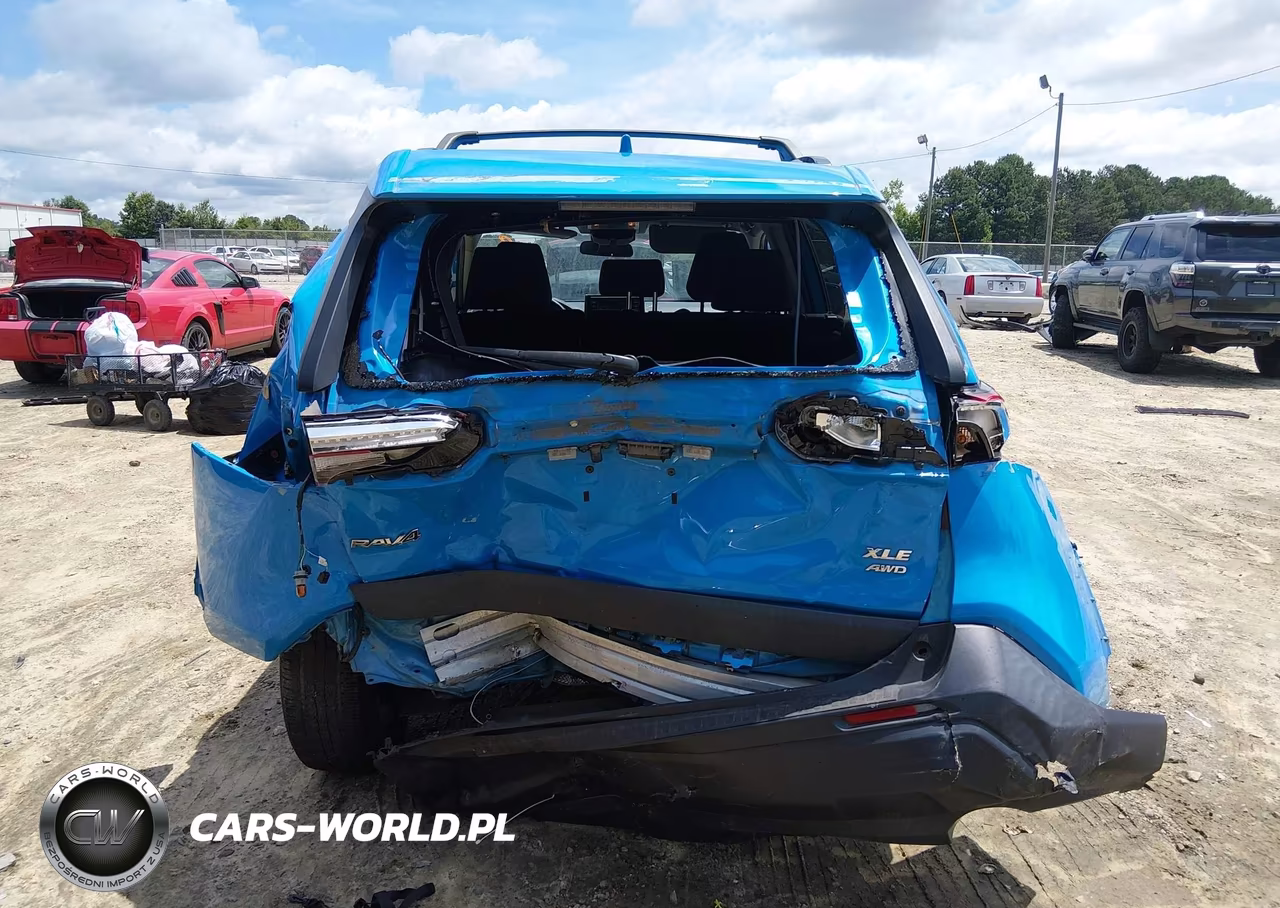 2021 Toyota Rav4 Xle VIN:2T3P1RFV4MW203347 - 17