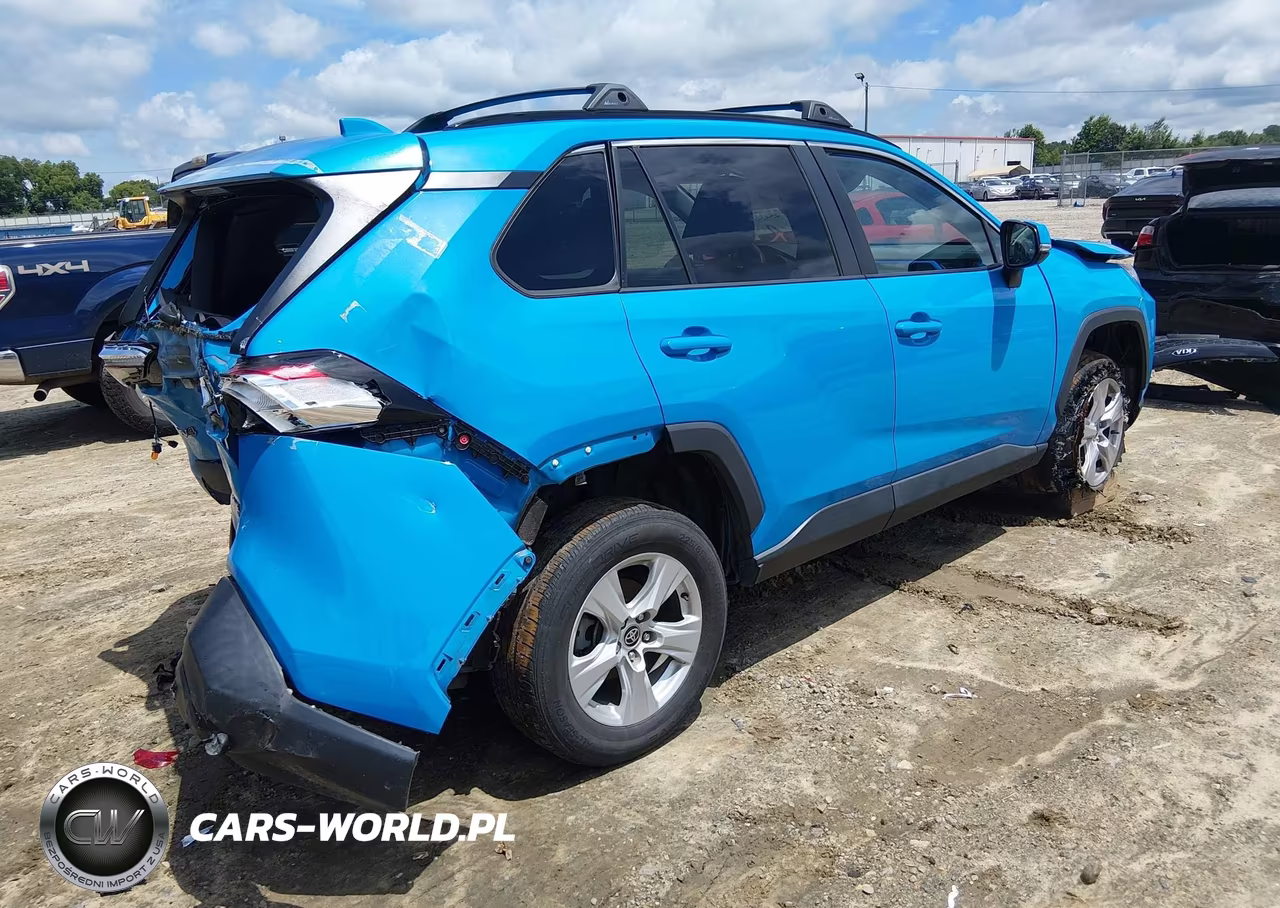 2021 Toyota Rav4 Xle VIN:2T3P1RFV4MW203347 - 4