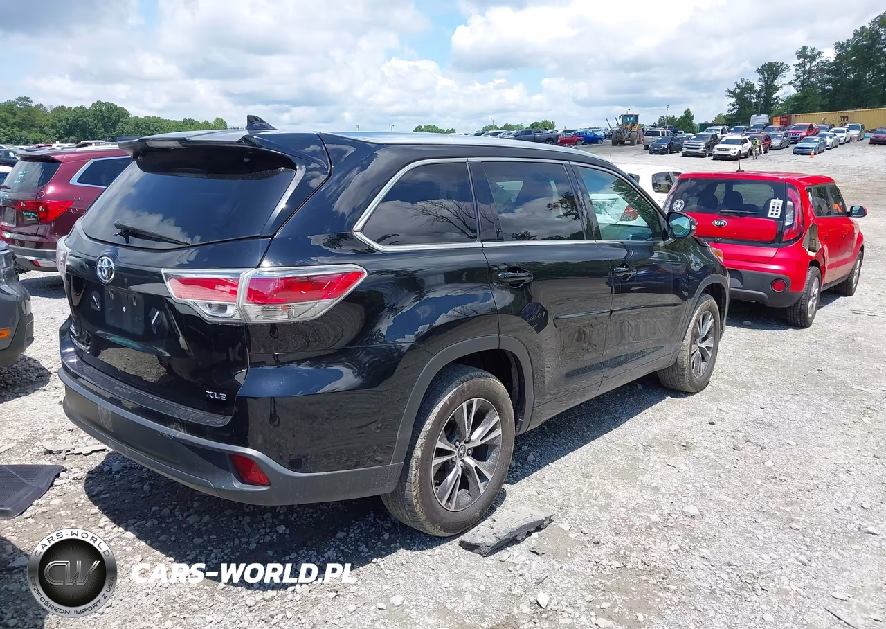 2016 Toyota Highlander Xle V6 VIN:5TDKKRFH2GS504075 - 4