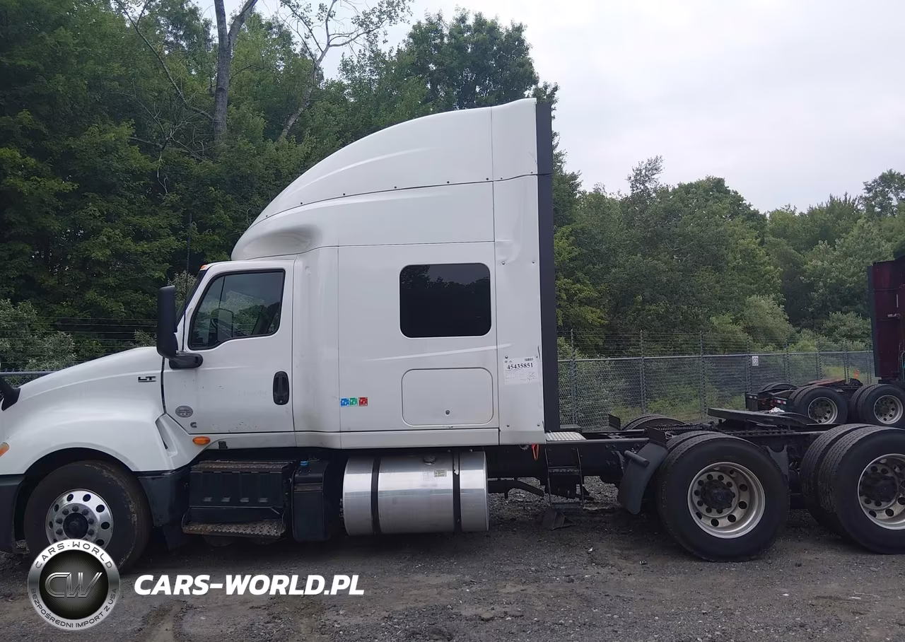 2020 International Lt VIN:3HSDZAPR4LN847978 - 17