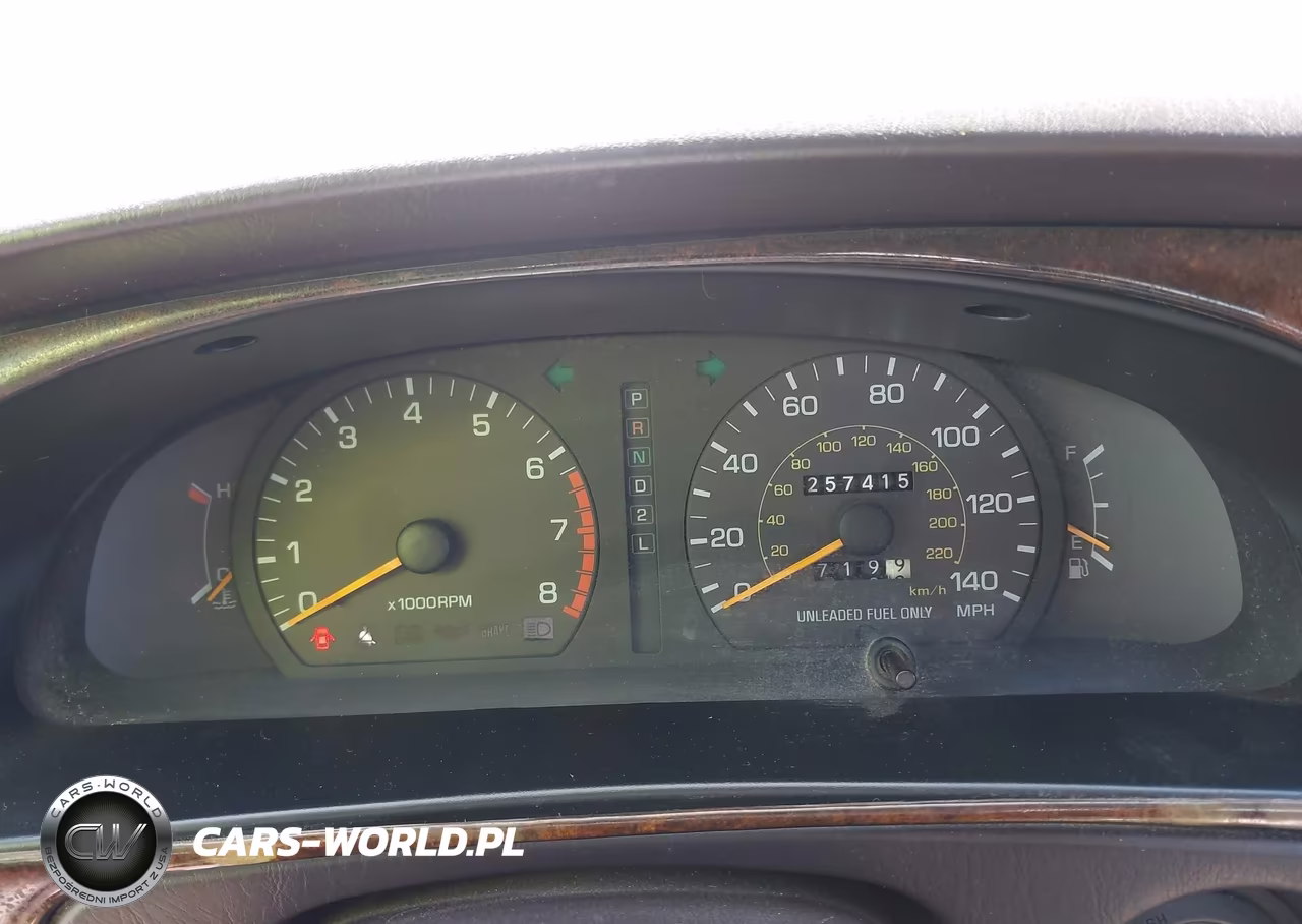 1994 Toyota Camry Le VIN:JT2GK12E5R0065973 - 7