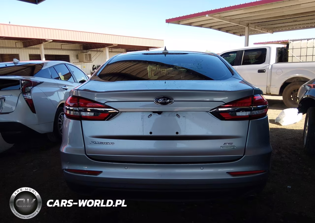 2020 Ford Fusion Se VIN:3FA6P0HD3LR231045 - 16