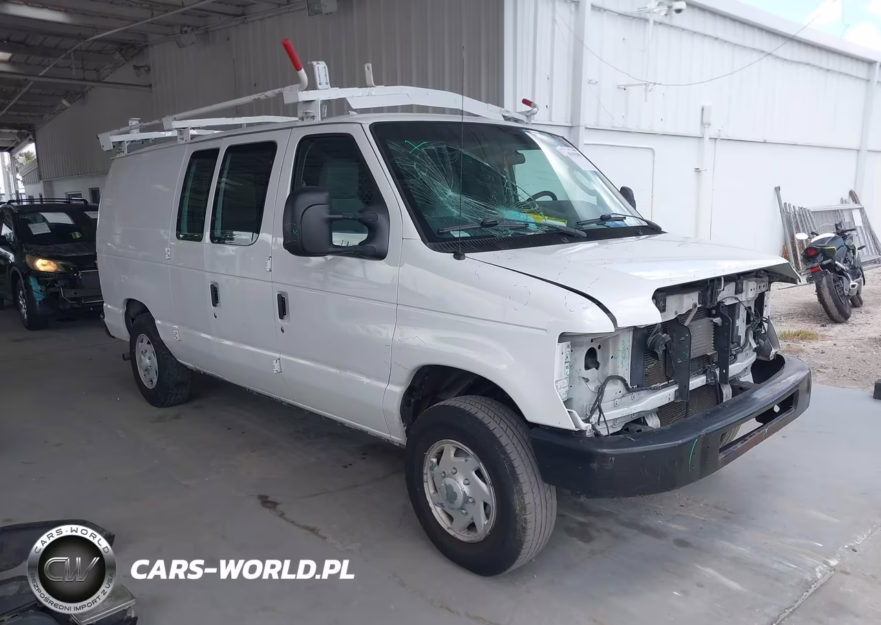 2013 Ford E-150 Commercial – zdjęcie 1 z 17