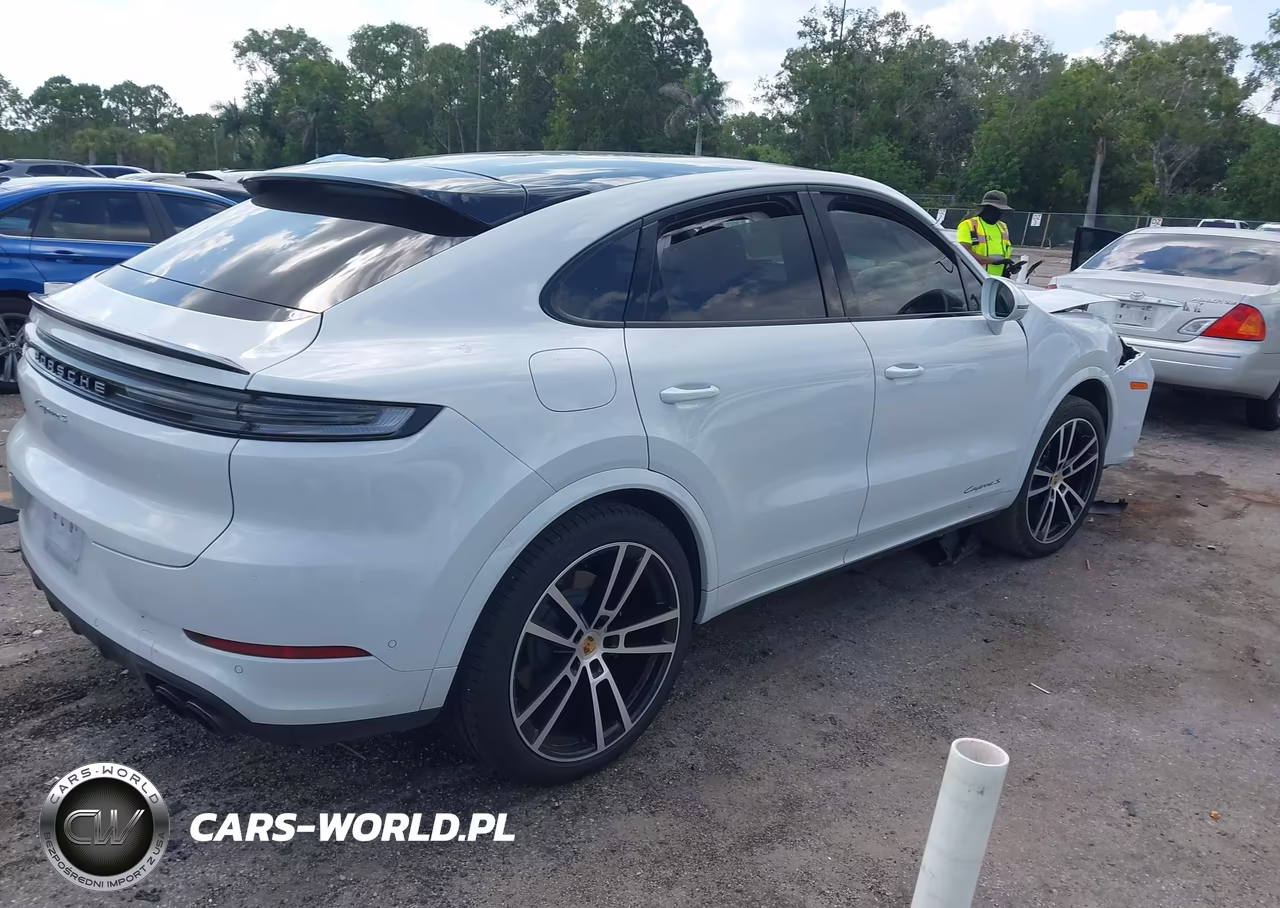2025 Porsche Cayenne Coupe S VIN:WP1BL2AY1SDA39559 - 4