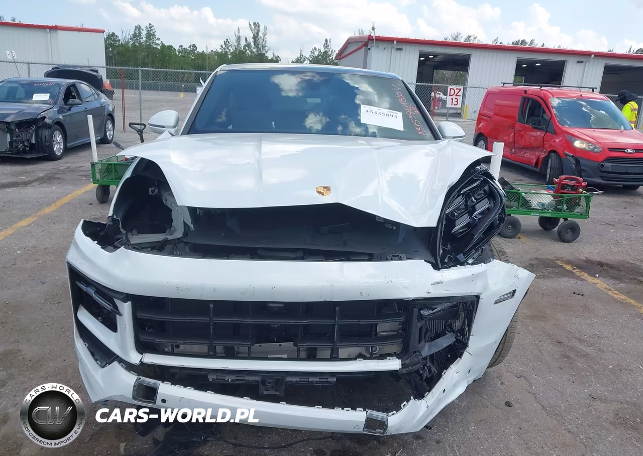 2025 Porsche Cayenne Coupe S VIN:WP1BL2AY1SDA39559 - 6
