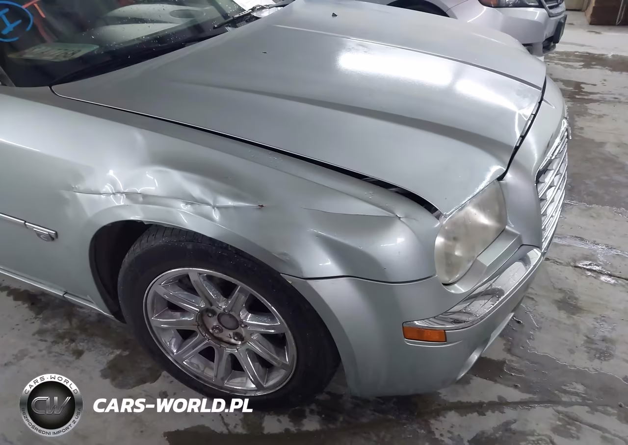 2006 Chrysler 300C VIN:2C3KA63HX6H399468 - 6