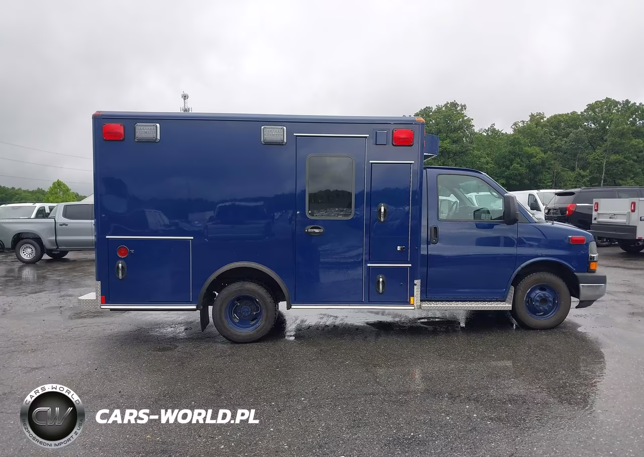 2013 Chevrolet Express Cutaway 3500 Diesel VIN:1GB3G2CL5D1114025 - 15