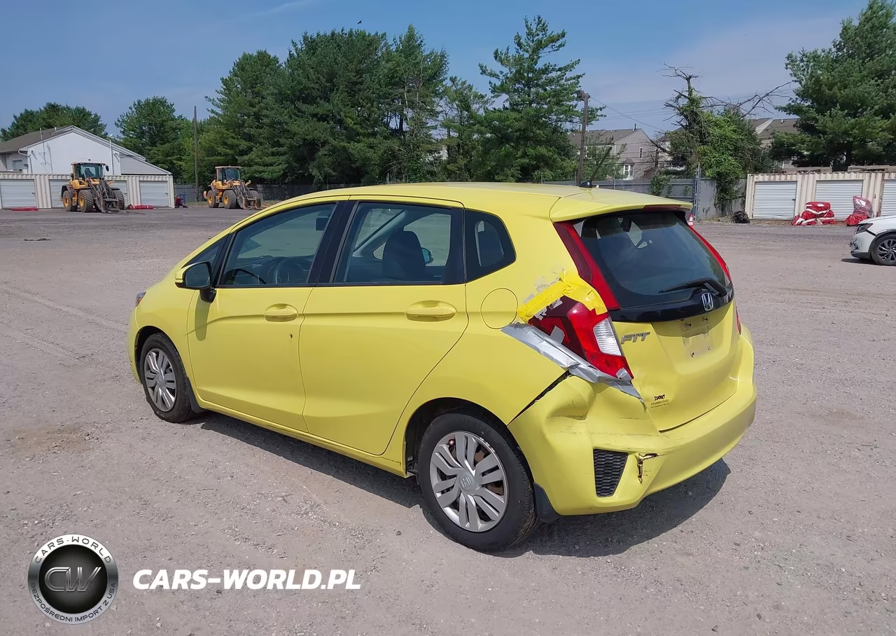 2015 Honda Fit Lx VIN:3HGGK5H57FM777157 - 3