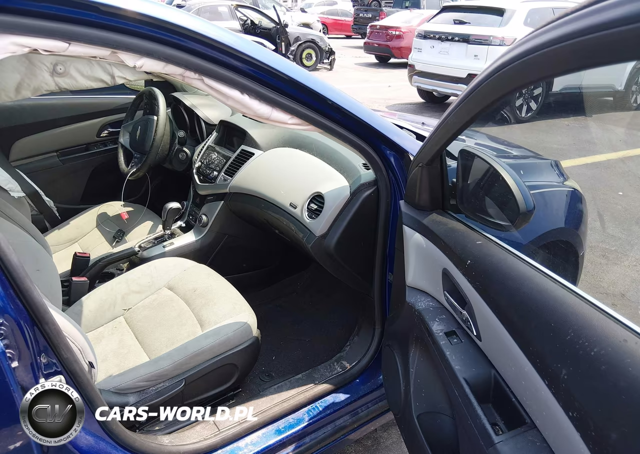2012 Chevrolet Cruze 1Lt VIN:1G1PF5SC2C7338425 - 5