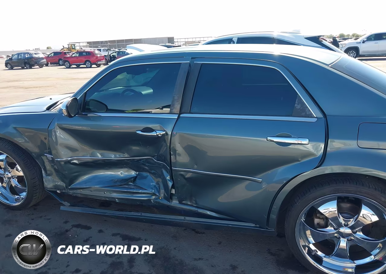 2006 Chrysler 300C VIN:2C3KA63H16H111112 - 14