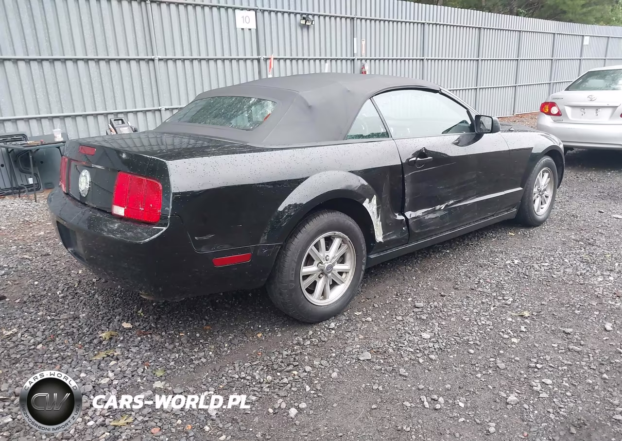 2007 Ford Mustang V6 Deluxe-V6 Premium VIN:1ZVFT84N775212216 - 4