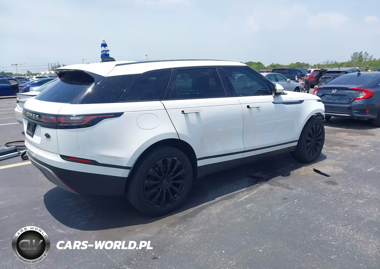 2018 Land Rover Range Rover Velar P250 S VIN:SALYB2RX7JA773769 - 4