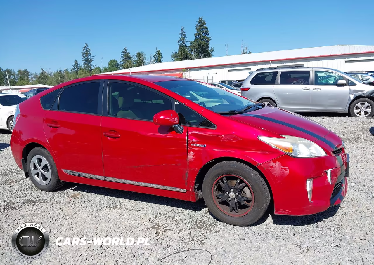 2013 Toyota Prius Three VIN:JTDKN3DU4D0349905 - 6