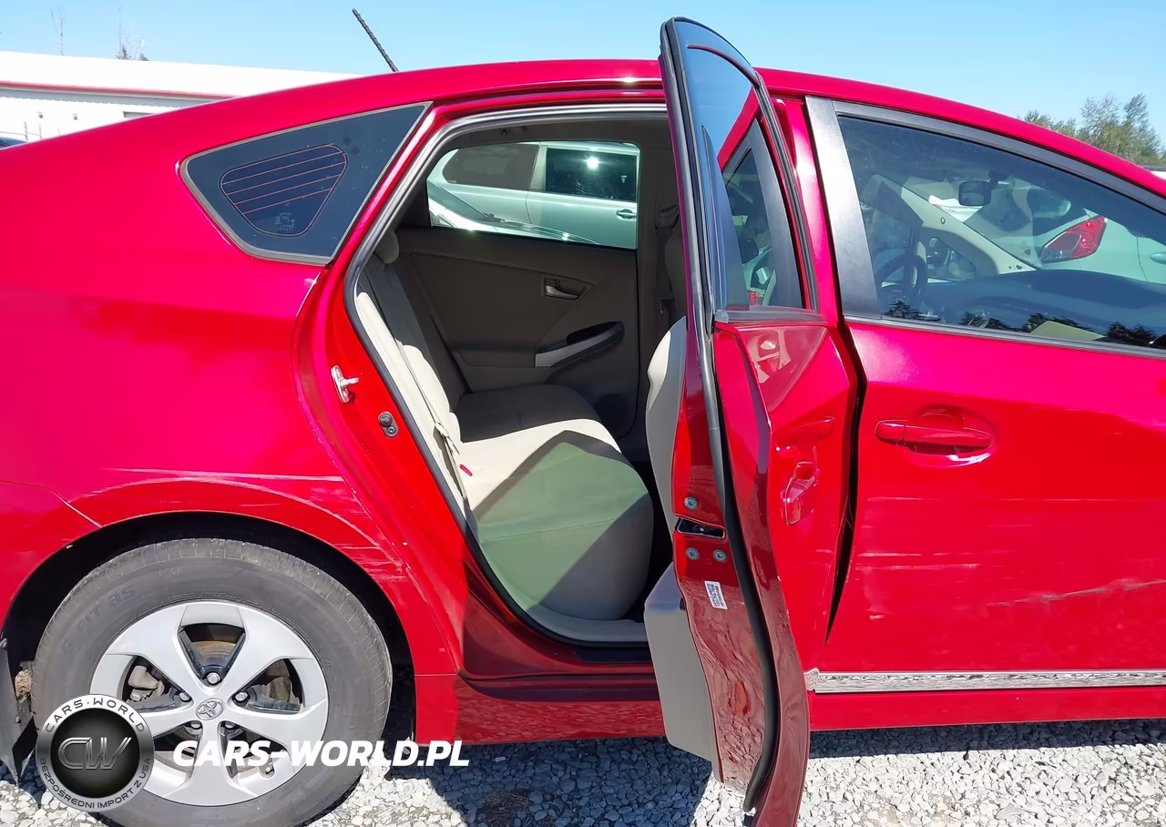 2013 Toyota Prius Three VIN:JTDKN3DU4D0349905 - 8