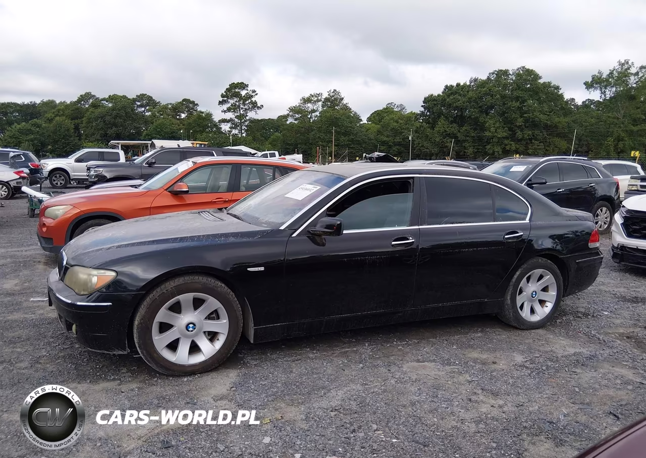 2007 BMW 750 Li VIN:WBAHN83598DT79110 - 14