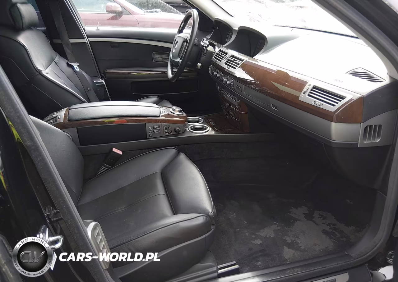 2007 BMW 750 Li VIN:WBAHN83598DT79110 - 5