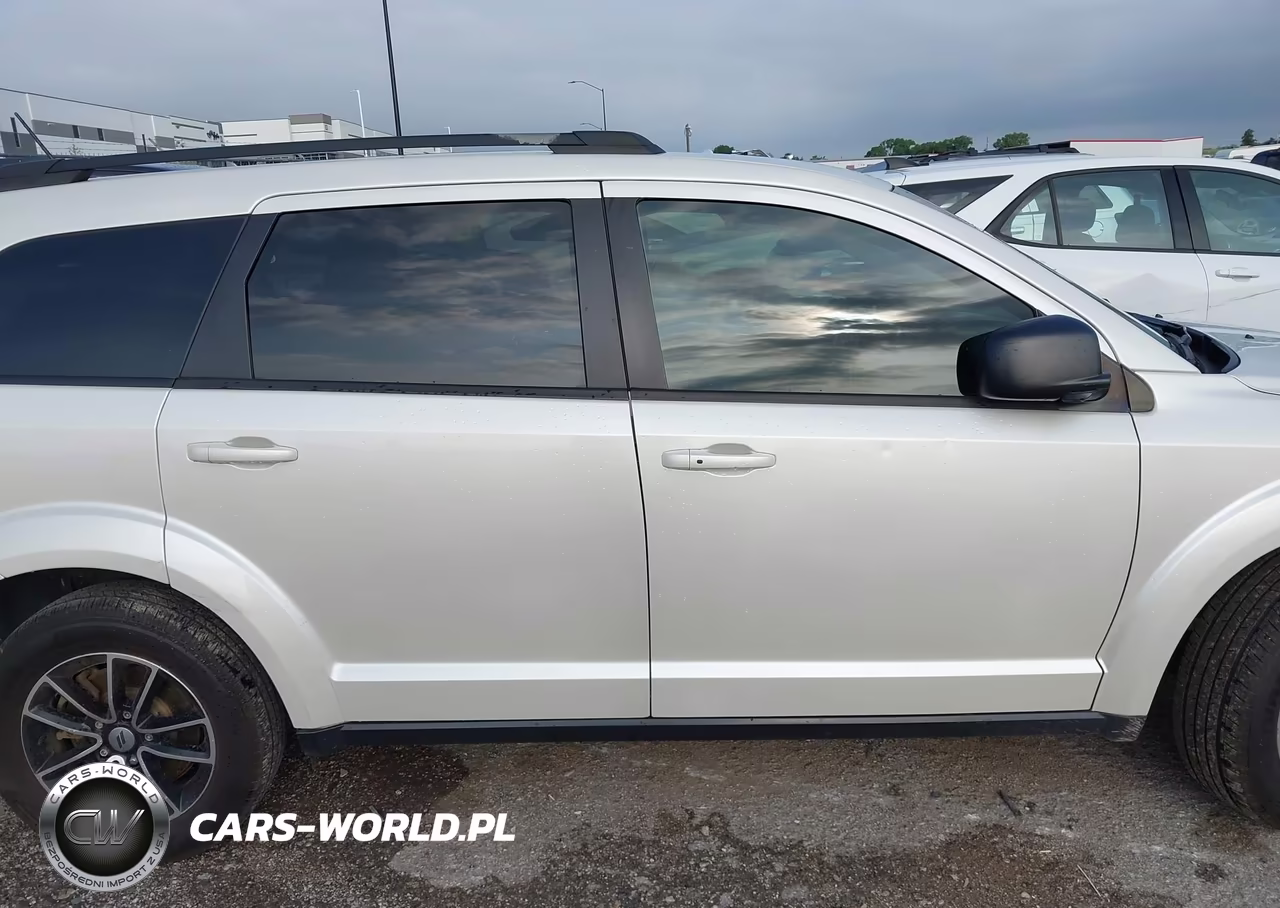 2018 Dodge Journey Se VIN:3C4PDCAB7JT218994 - 13