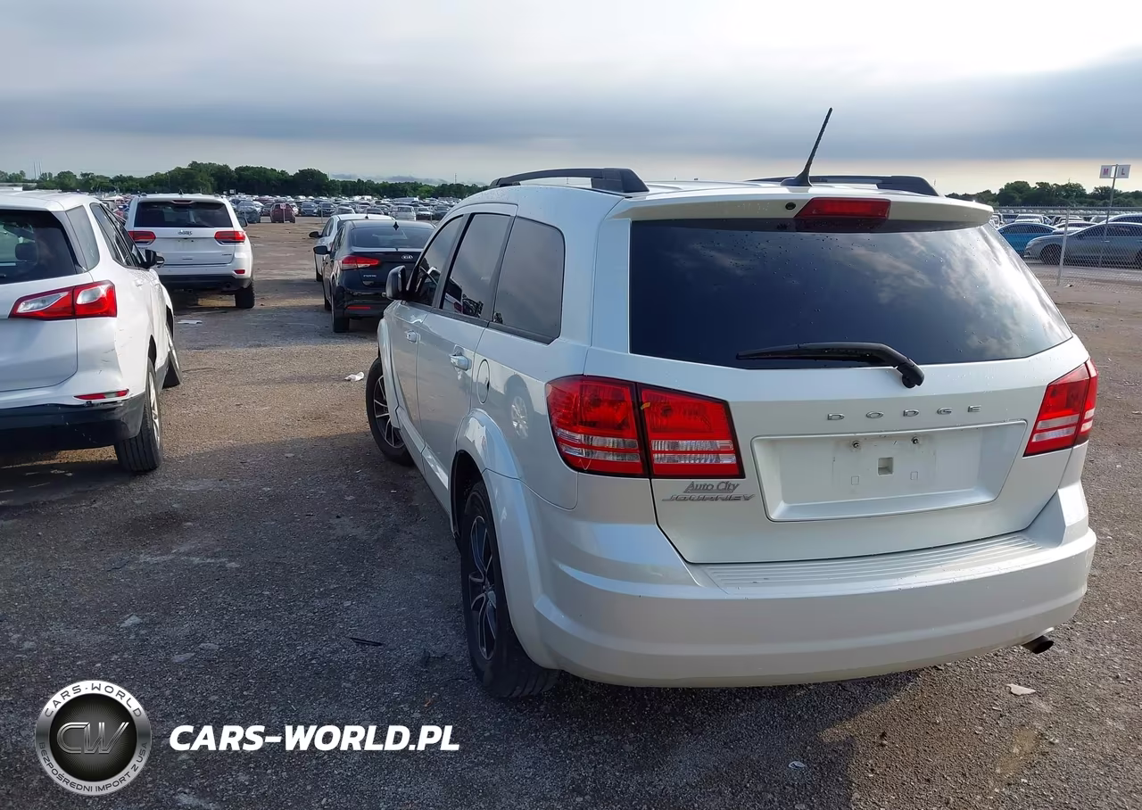 2018 Dodge Journey Se VIN:3C4PDCAB7JT218994 - 3