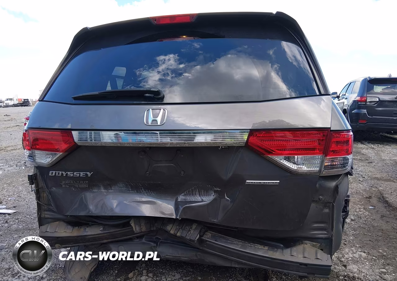2016 Honda Odyssey Se VIN:5FNRL5H32GB129413 - 6