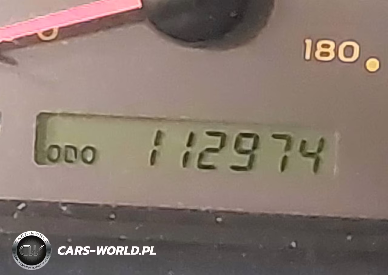 2002 Toyota Sequoia Limited V8 VIN:5TDBT48A82S057793 - 15