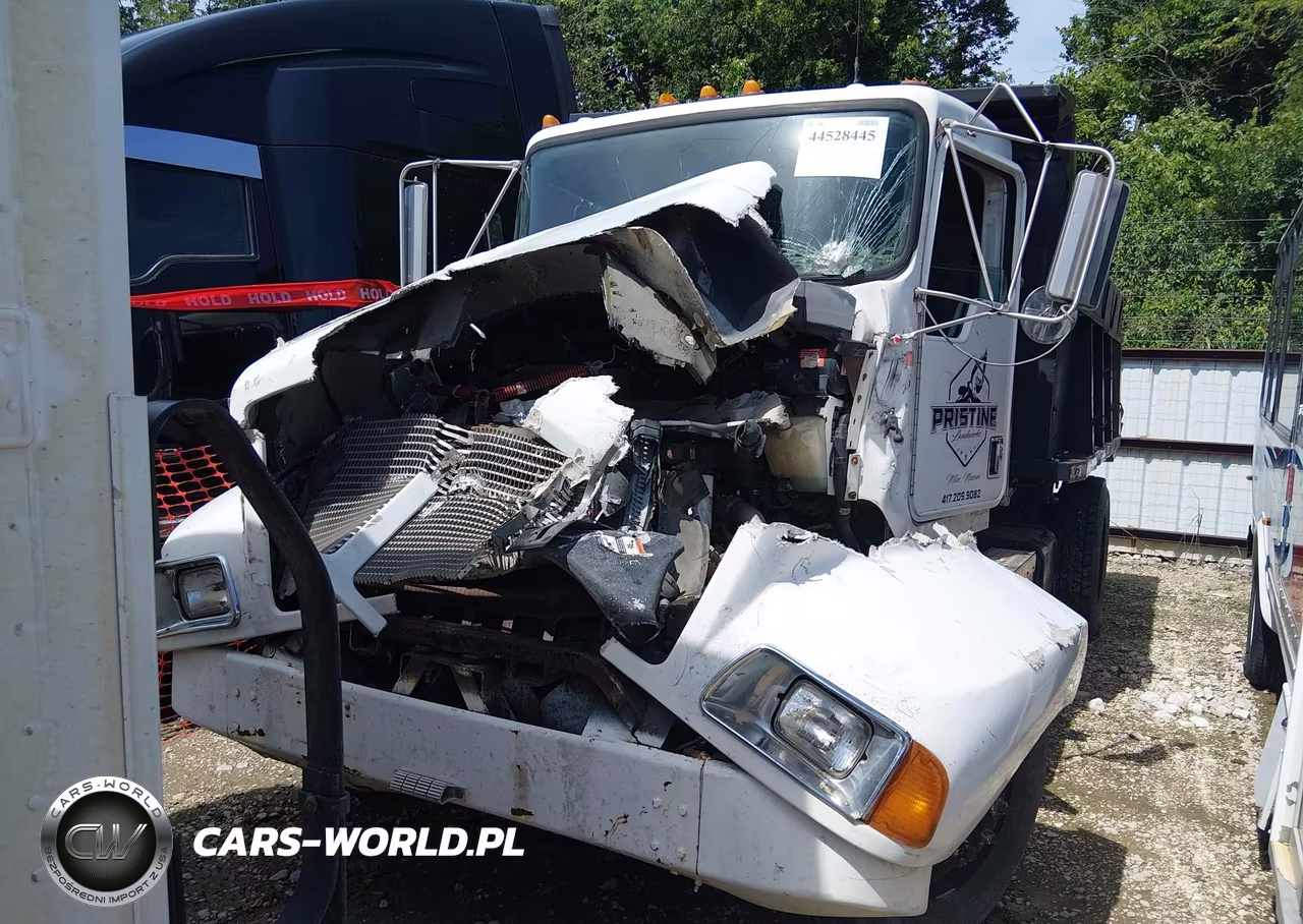1998 Kenworth Construction T300 VIN:3BKMHD7X6WF782163 - 11