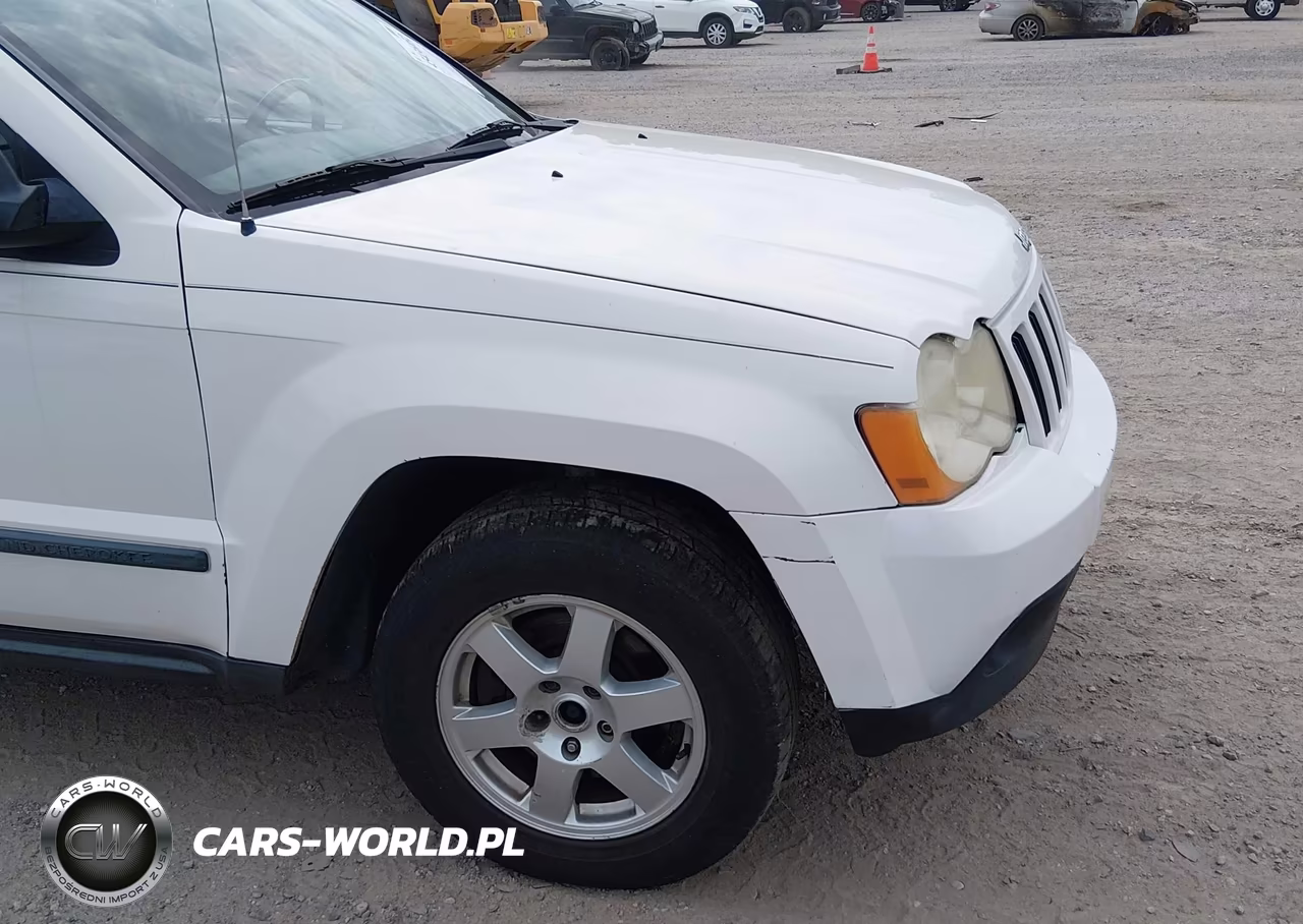 2008 Jeep Grand Cherokee Laredo VIN:1J8GR48KX8C246414 - 12