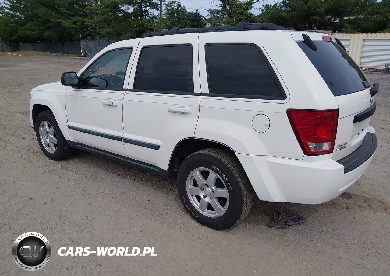 2008 Jeep Grand Cherokee Laredo VIN:1J8GR48KX8C246414 - 3